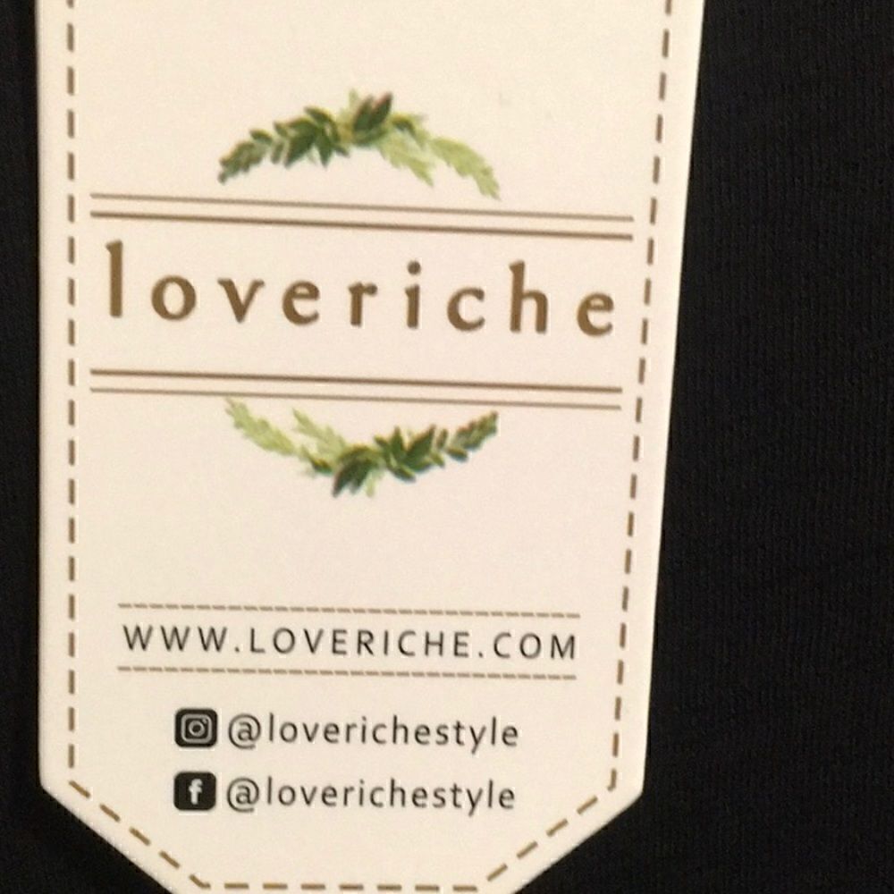 Loveriche NWT Super Cute Ruffled Shirt. - Picture 4 of 5